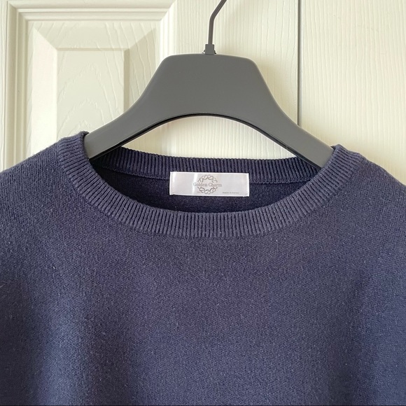 3/$30 NWOT Cropped Dropped Shoulder Navy Blue Knit Top - Picture 6 of 10